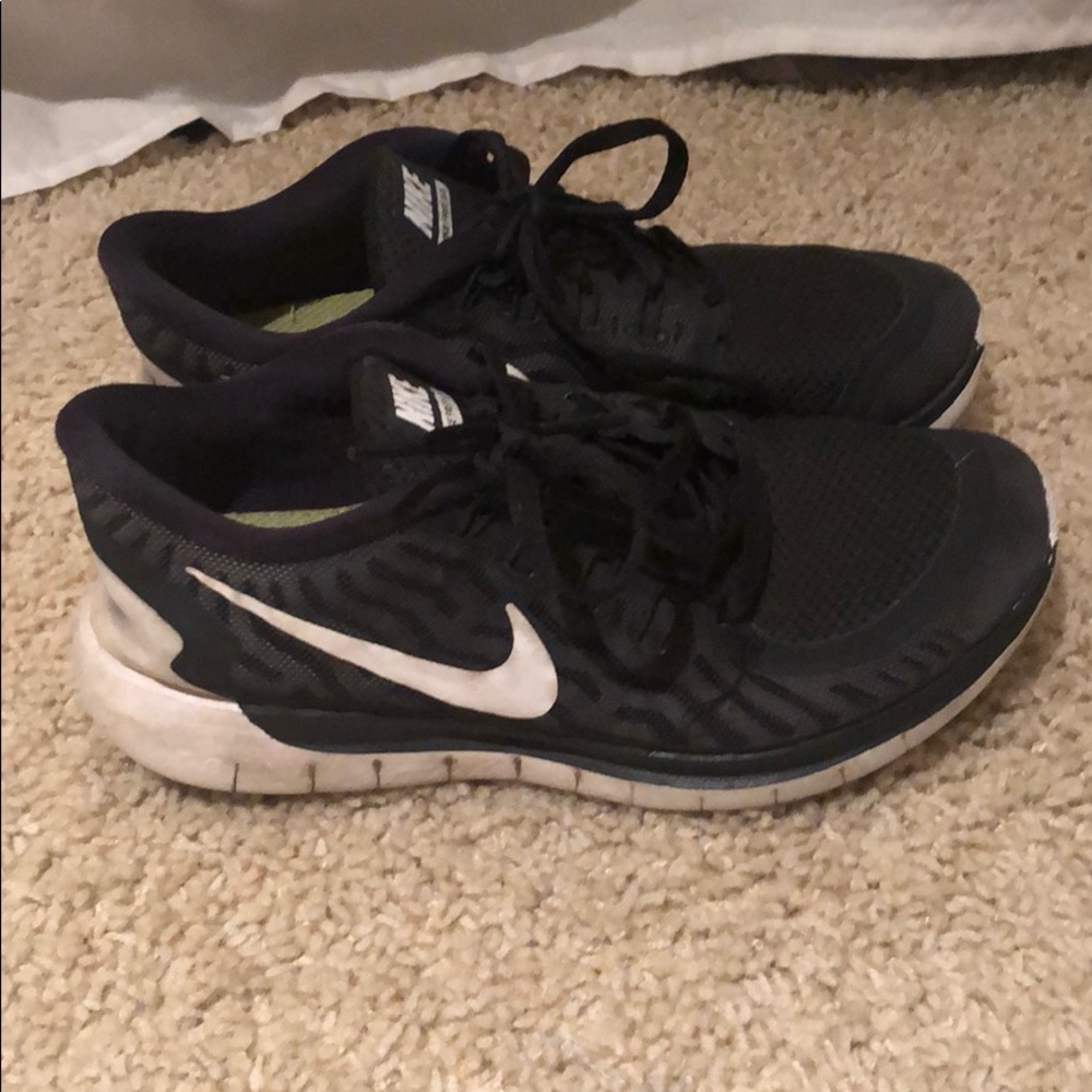 black nike free 5.0